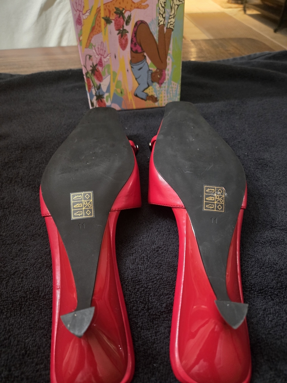 Jeffrey Campbell Women's Red Leather Slip-On Mules Size 11 NWT - Picture 4 of 11